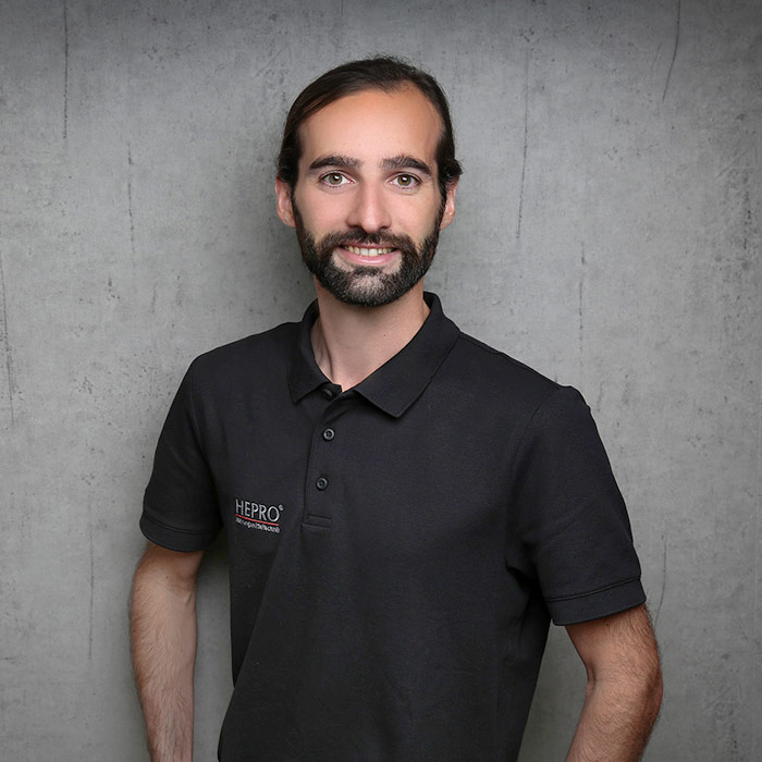 Lukas Klein, Vertrieb